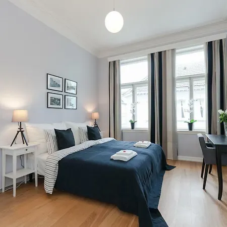Rosenbergsgaten 9 아파트 *